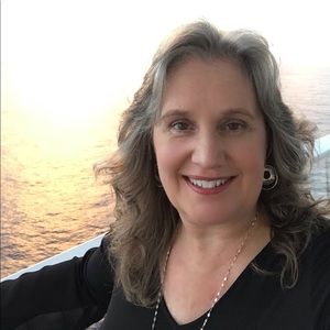 Meet your Posher, Sharon